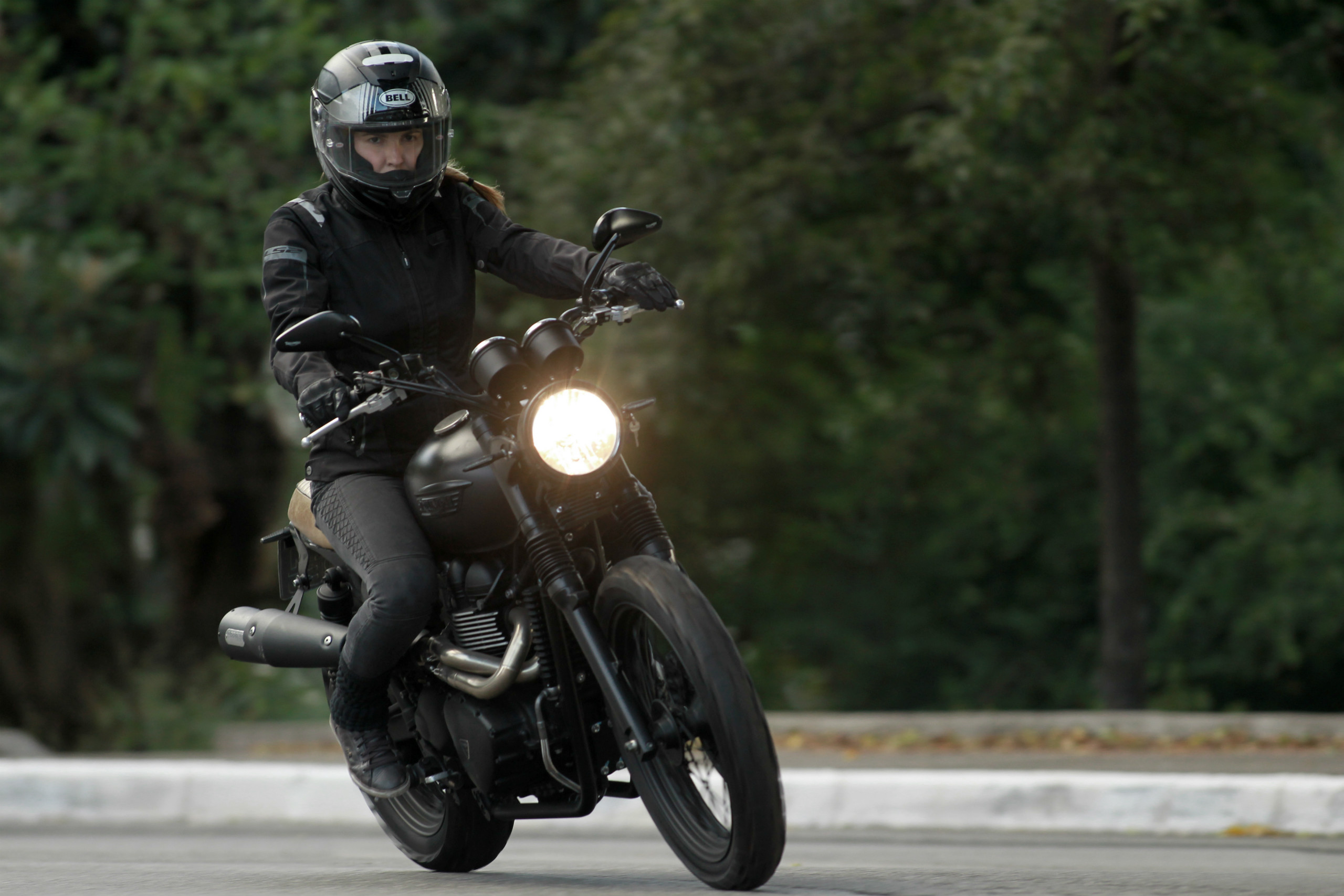 Triumph Bonneville Black Jungle