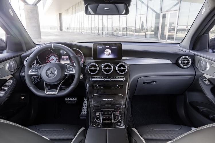 309abe37 Mercedes Amg Glc 63 91