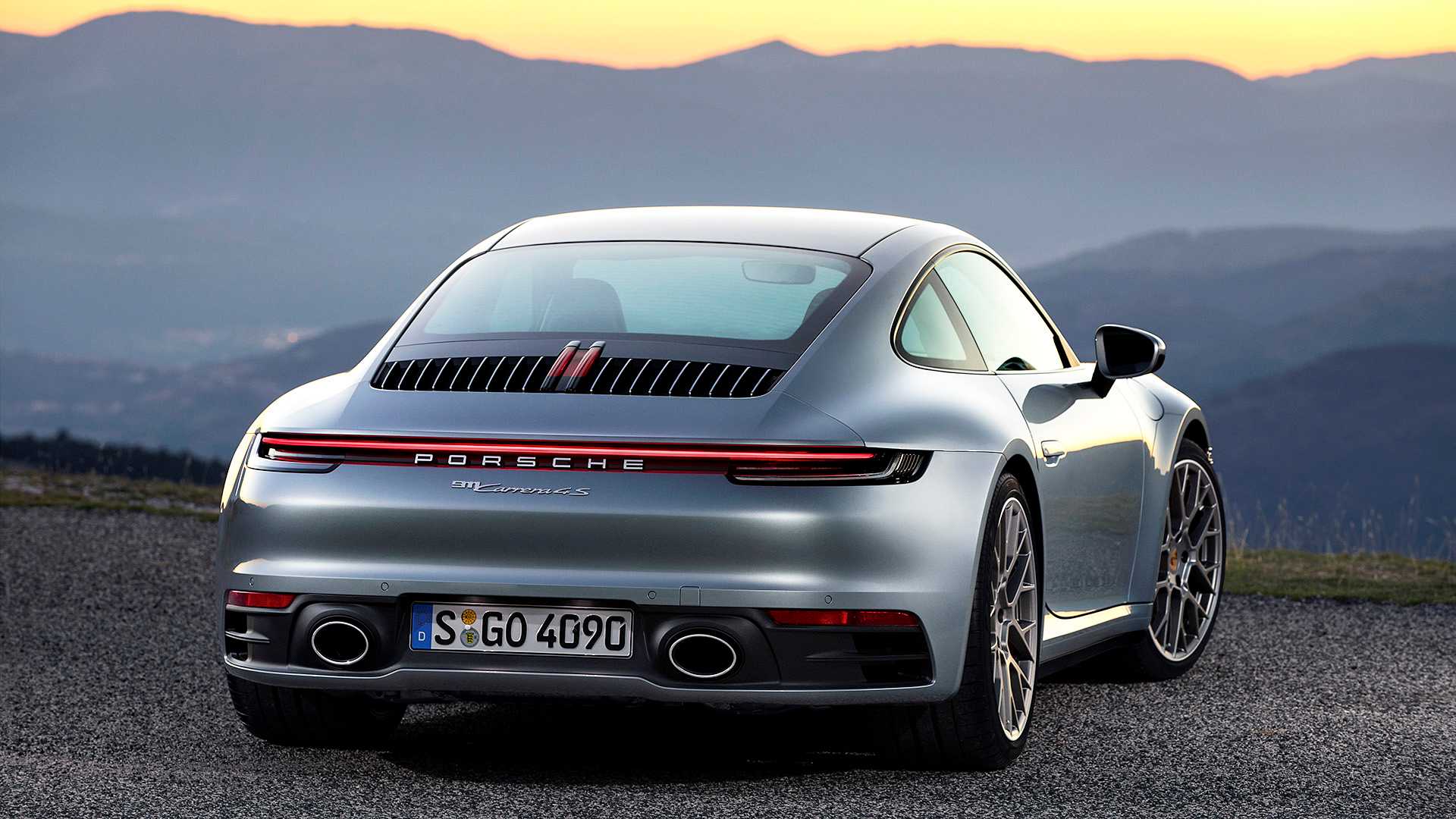 Porsche 911 Carrera
