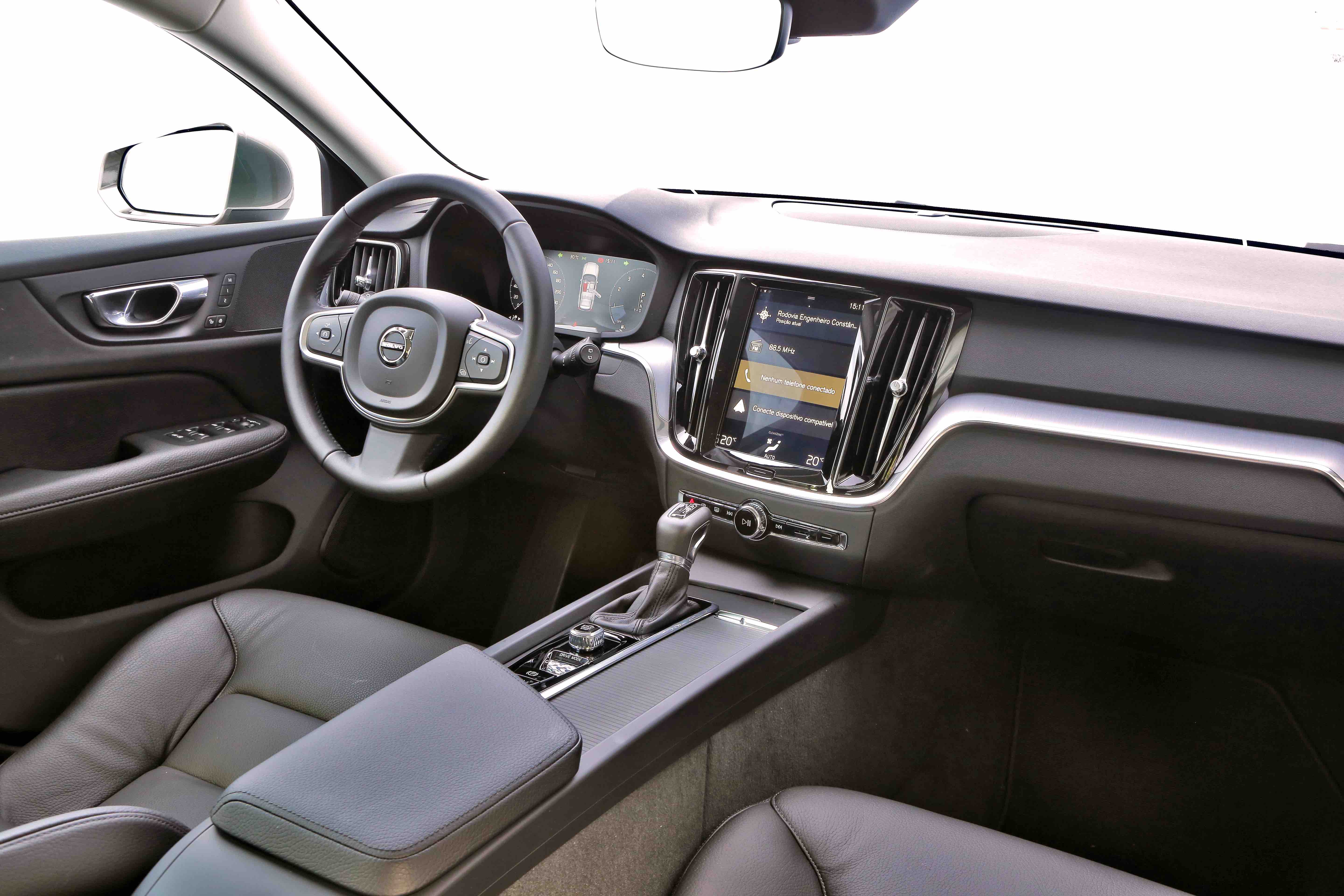 Volvo V60 T5 Momentum 2019