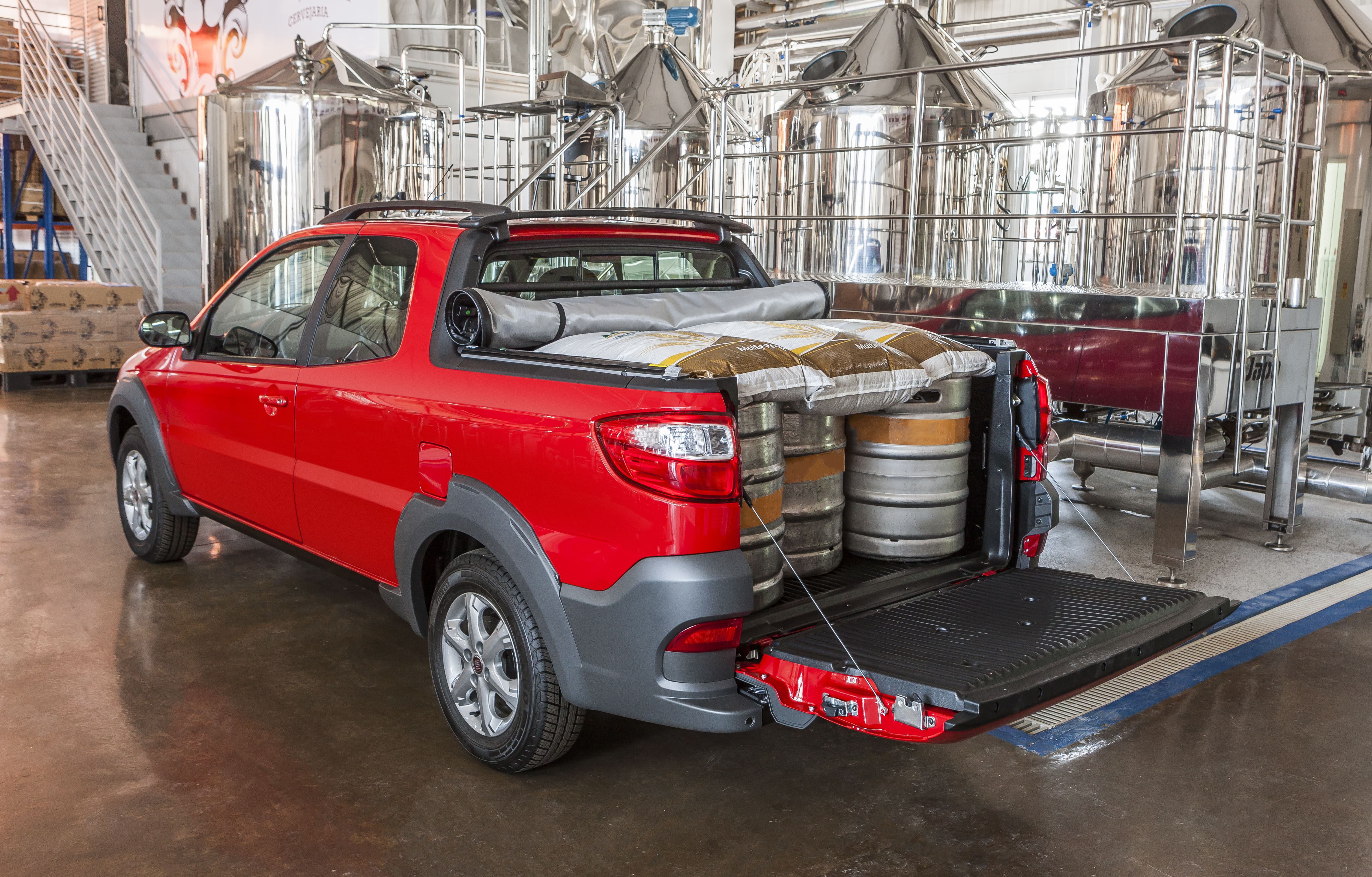 Fiat Strada Hard Working