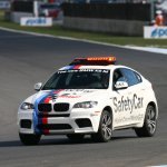 O SUV na geração E71 foi usado como carro de apoio nas temporadas 2009, 2010 e 2011