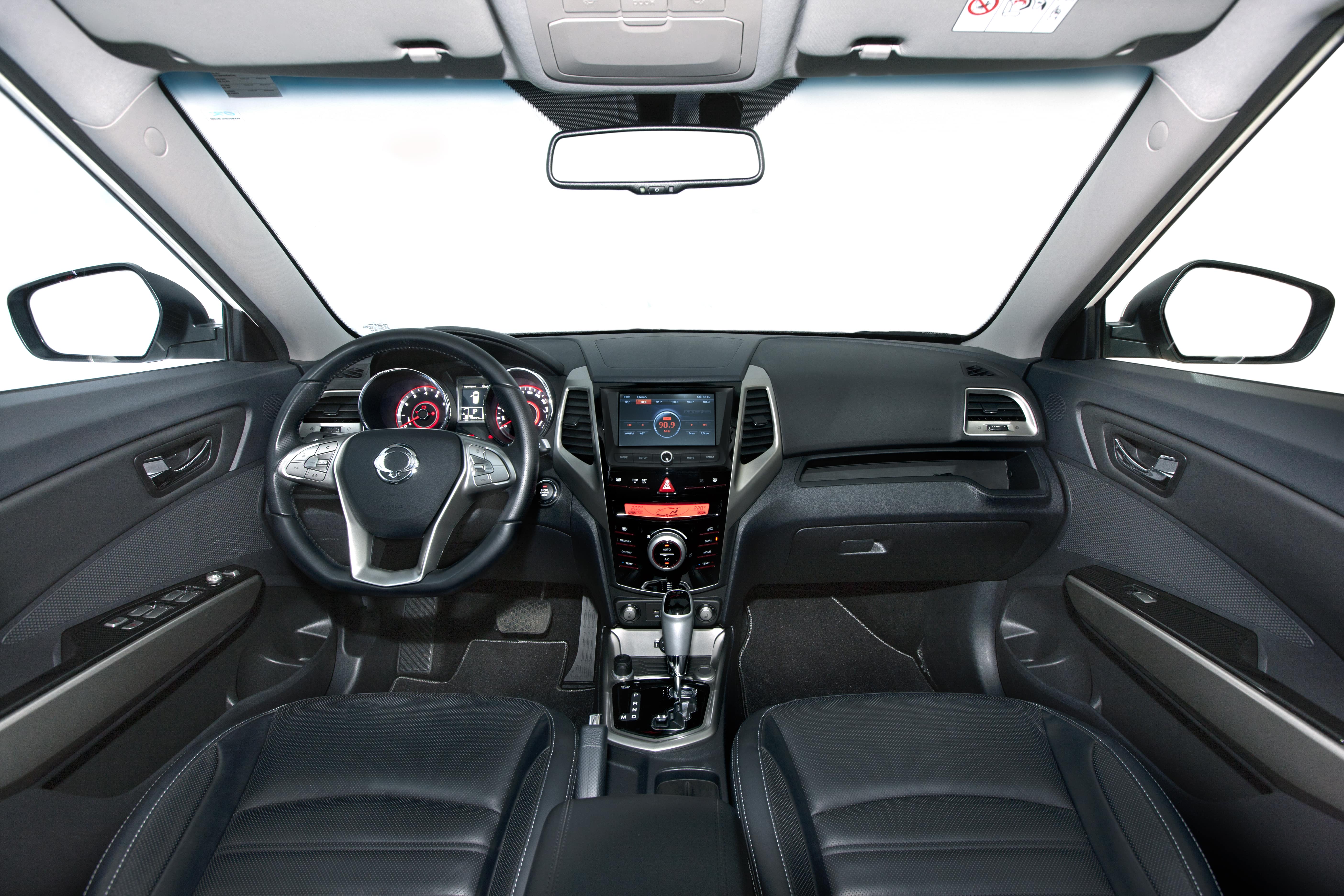 SsangYong Tivoli DLX