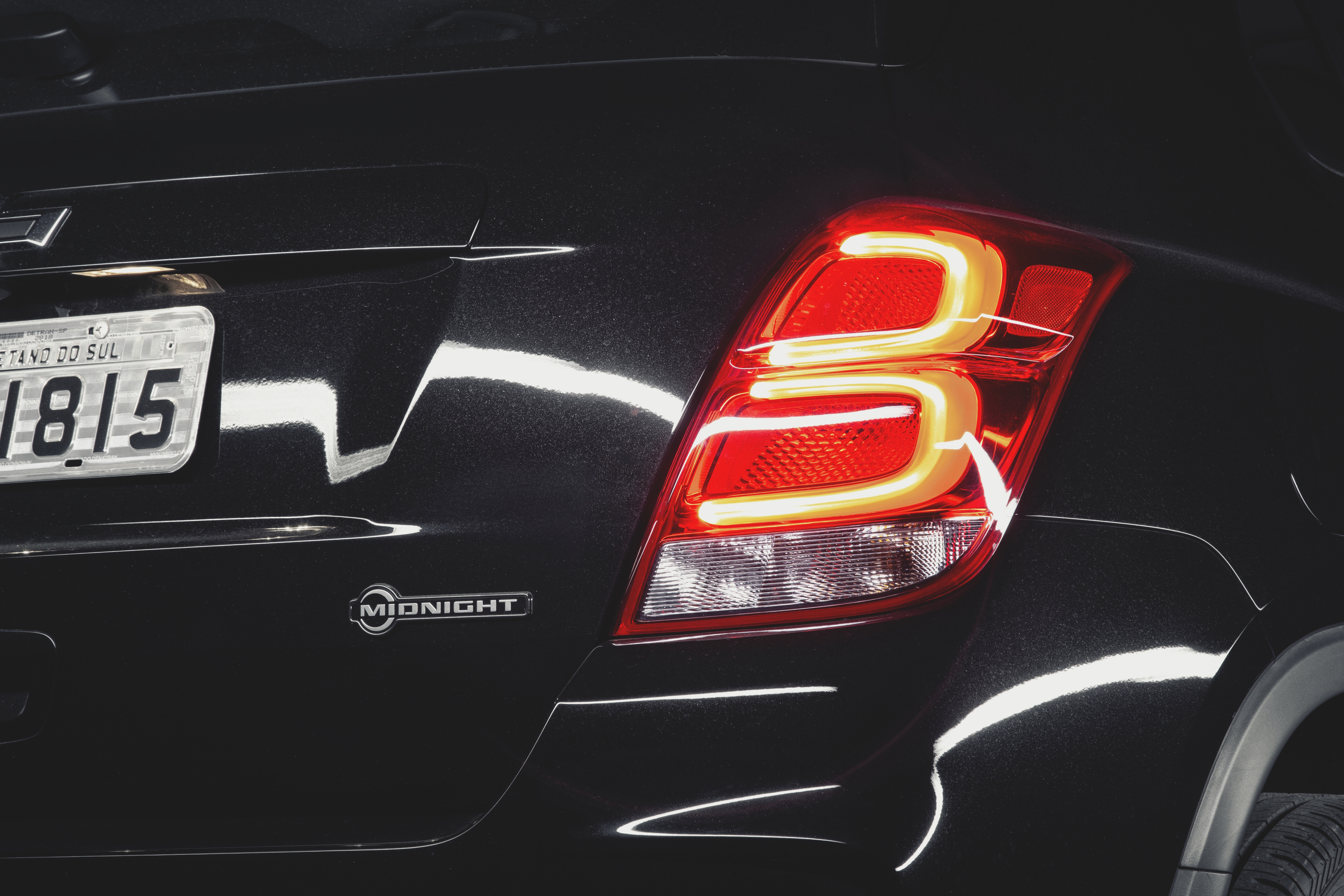 Chevrolet Tracker Midnight