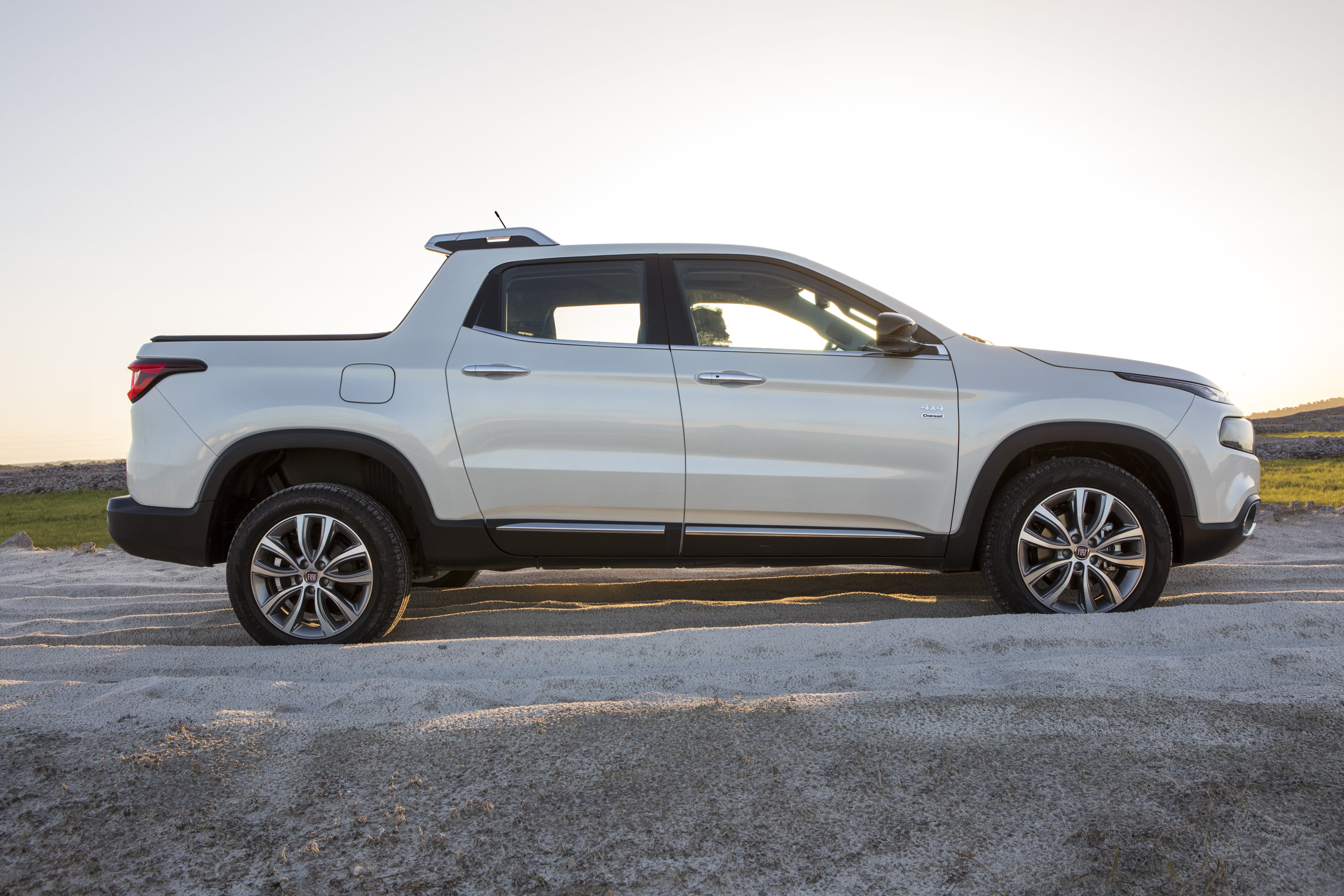 Fiat Toro Volcano 2.4 Flex 2019