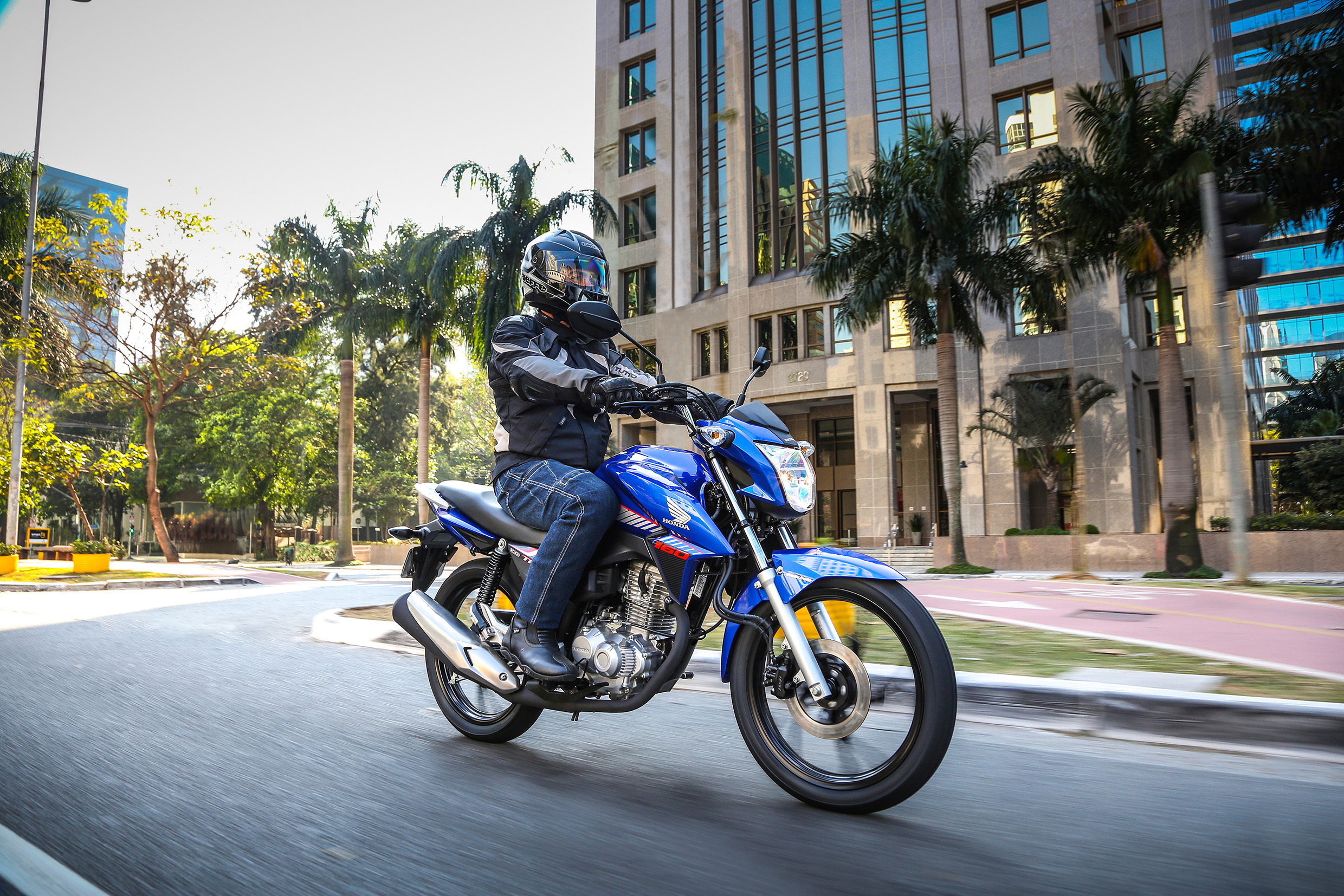 CG é moto mais buscada na categoria City; Honda também lidera ranking de marcas