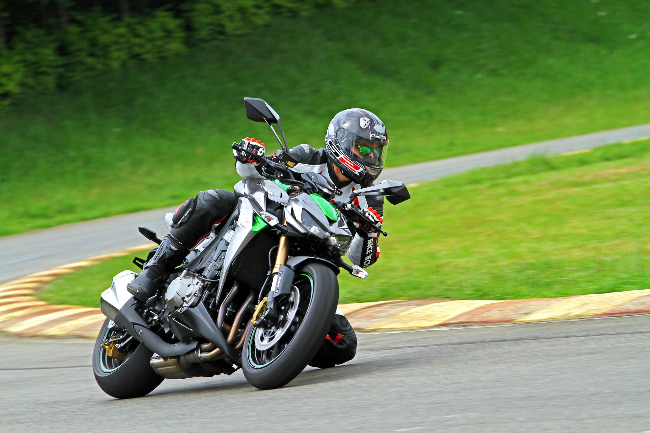Kawasaki Z 1000 ocupa a terceira colocação entre as nakeds mais procuradas