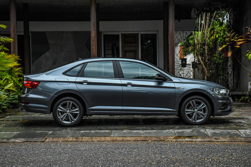 Volkswagen Jetta R-Line