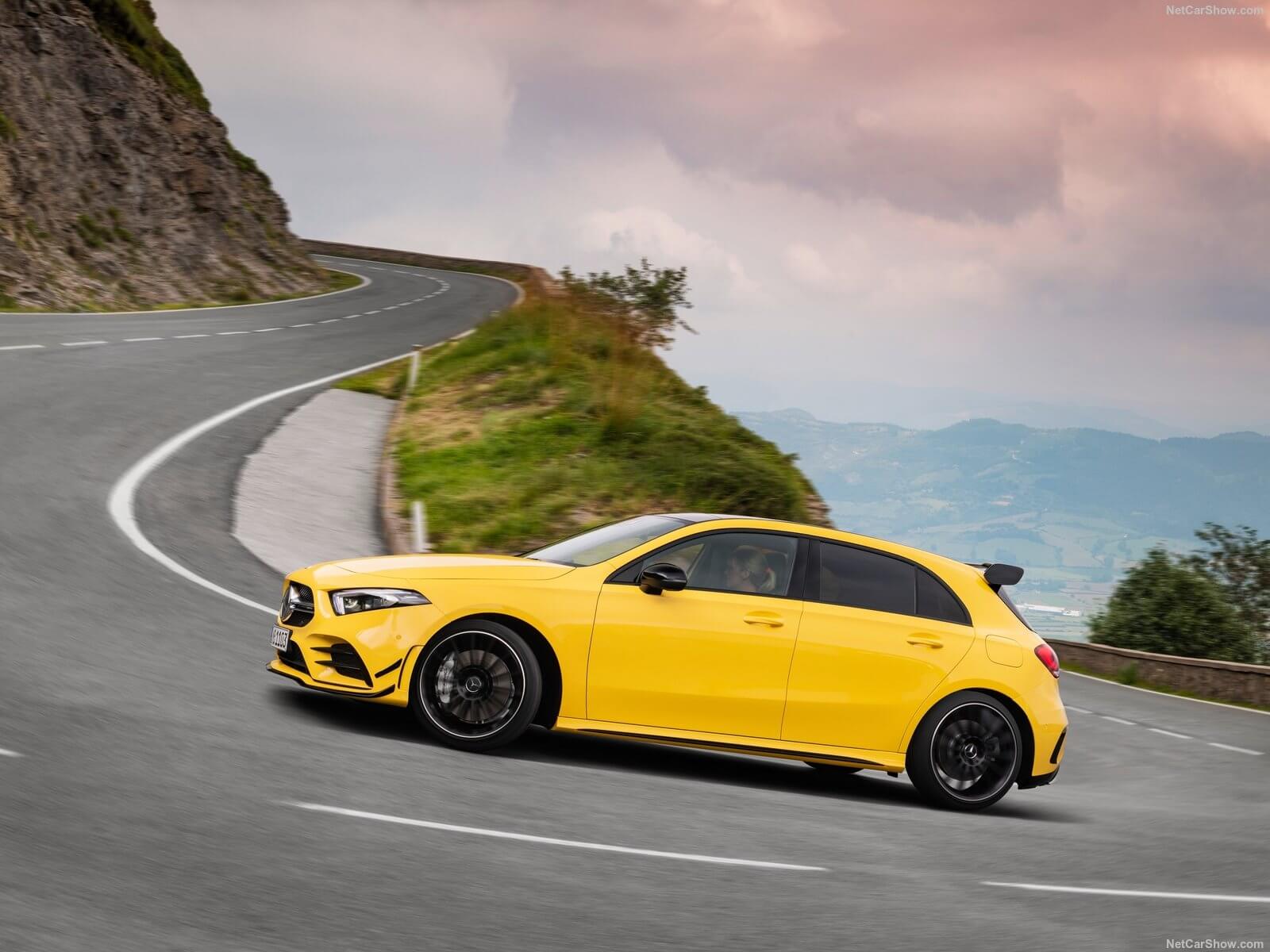 Mercedes Benz A35 Amg 4matic 2019 1600 24