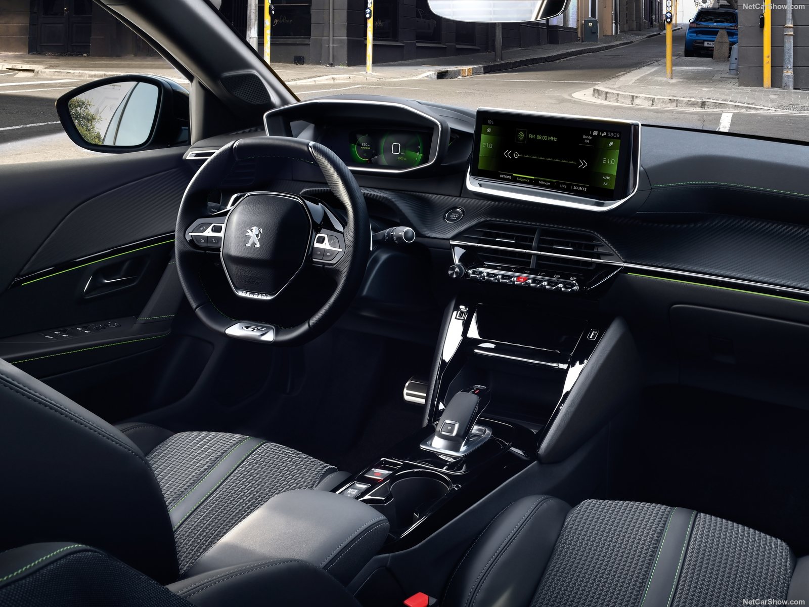 Peugeot E 208 2020