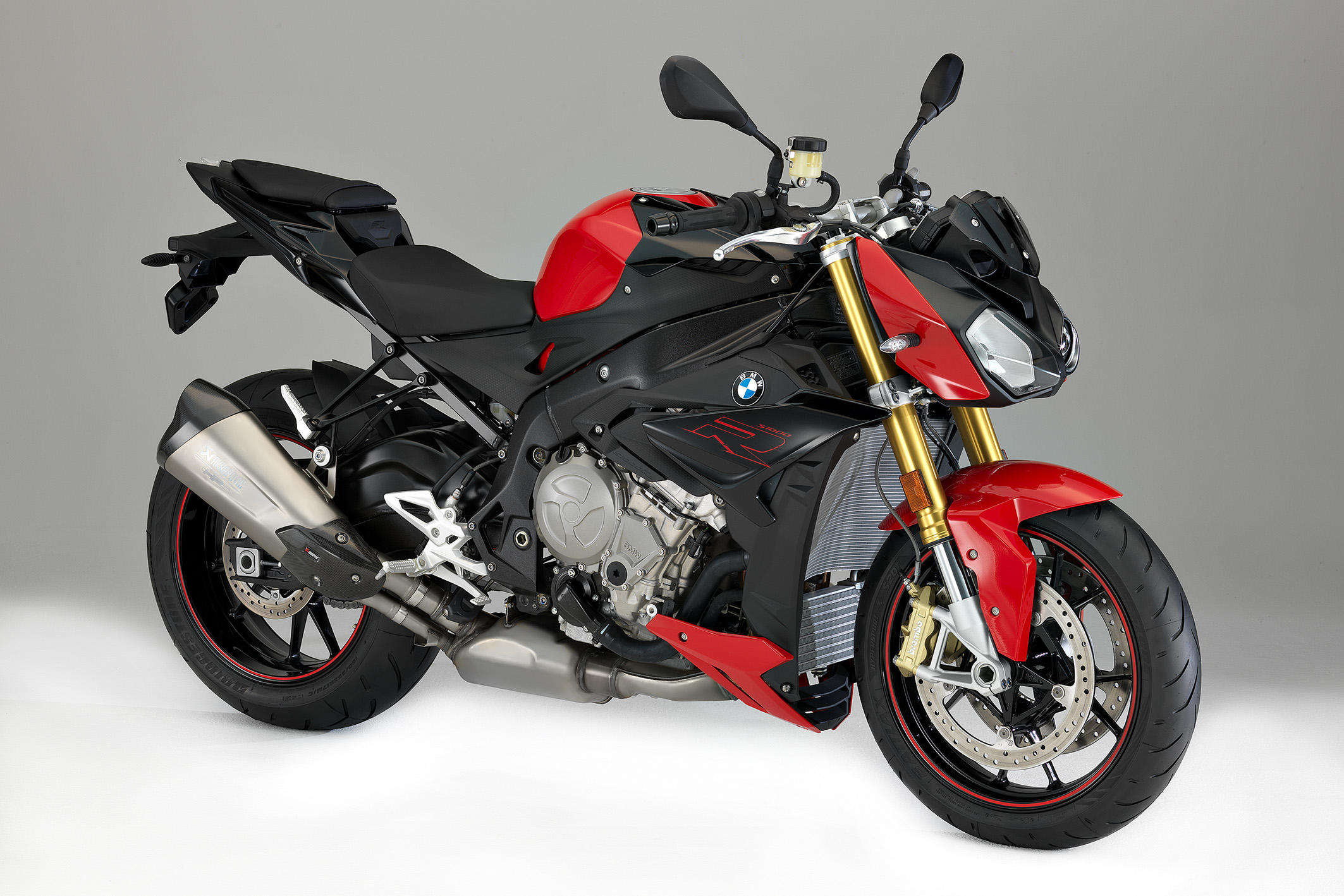 BMW S1000R