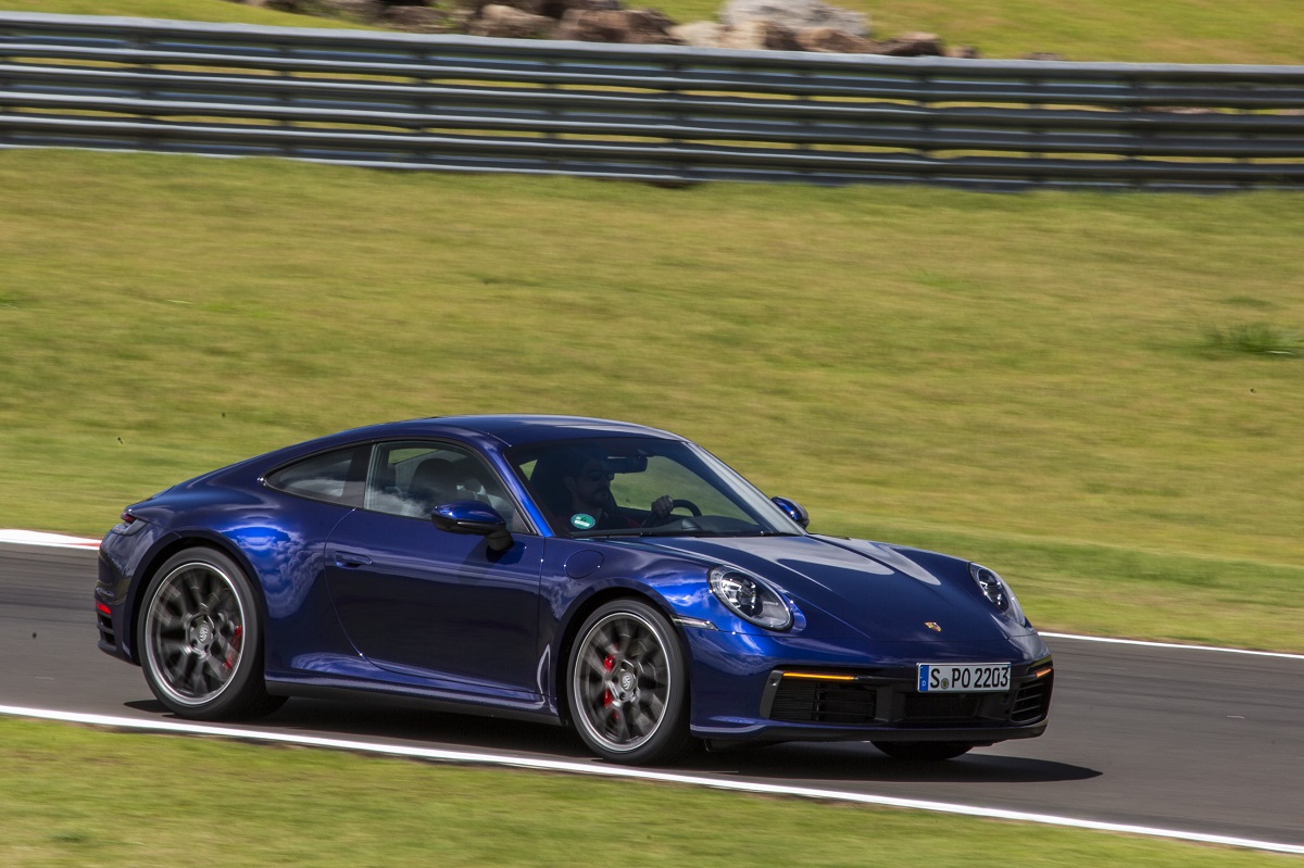 Porsche 911 992