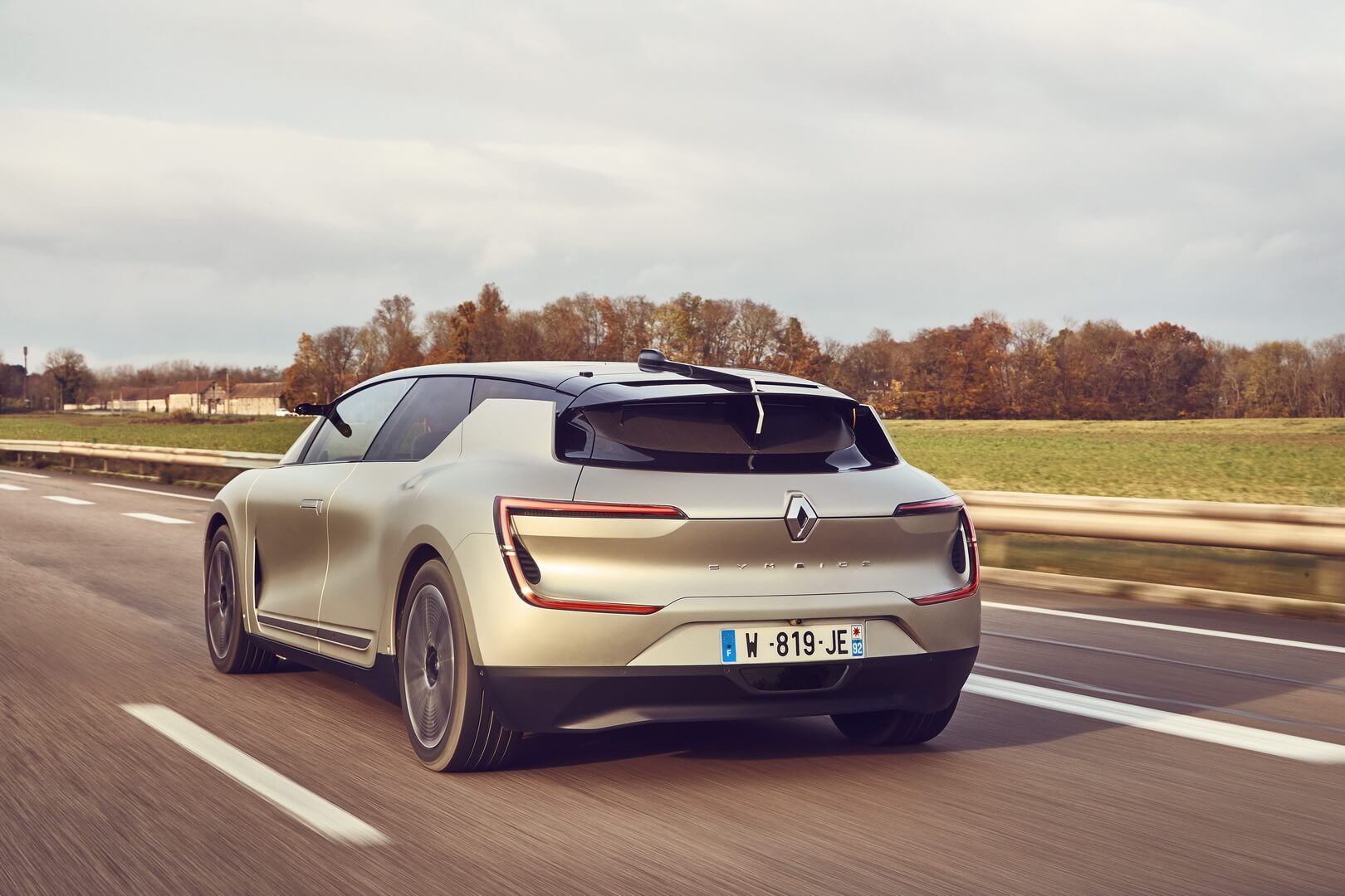 5364180a 2017 Renault Symbioz Prototype 2