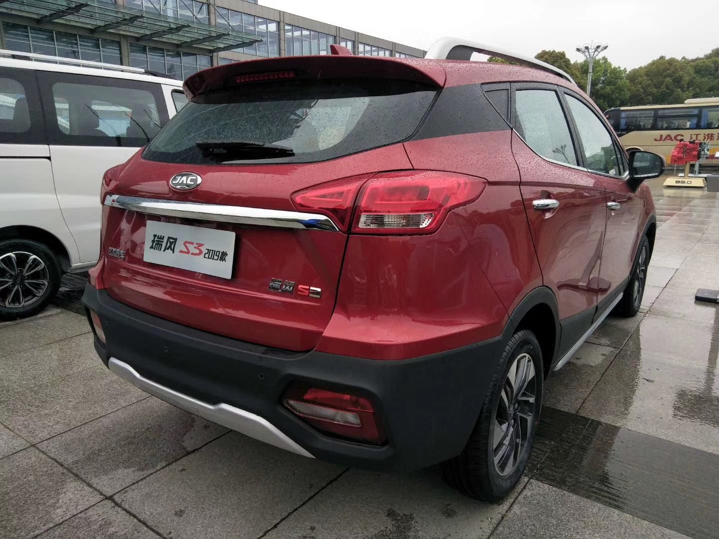 JAC Sei3