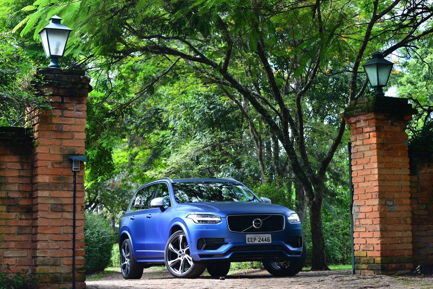 Volvo XC90 T8 R-Design