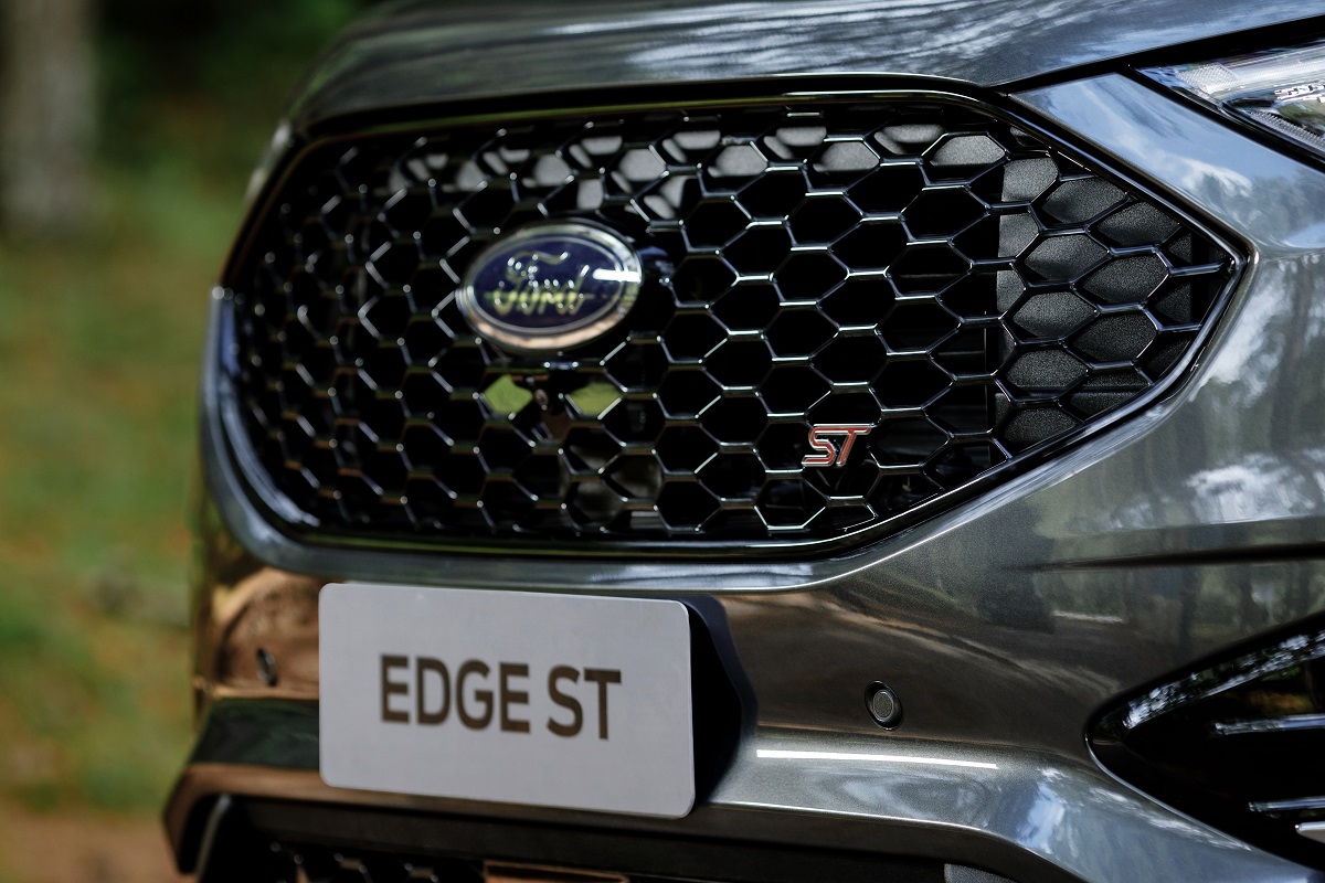 Edge St 2448.trat
