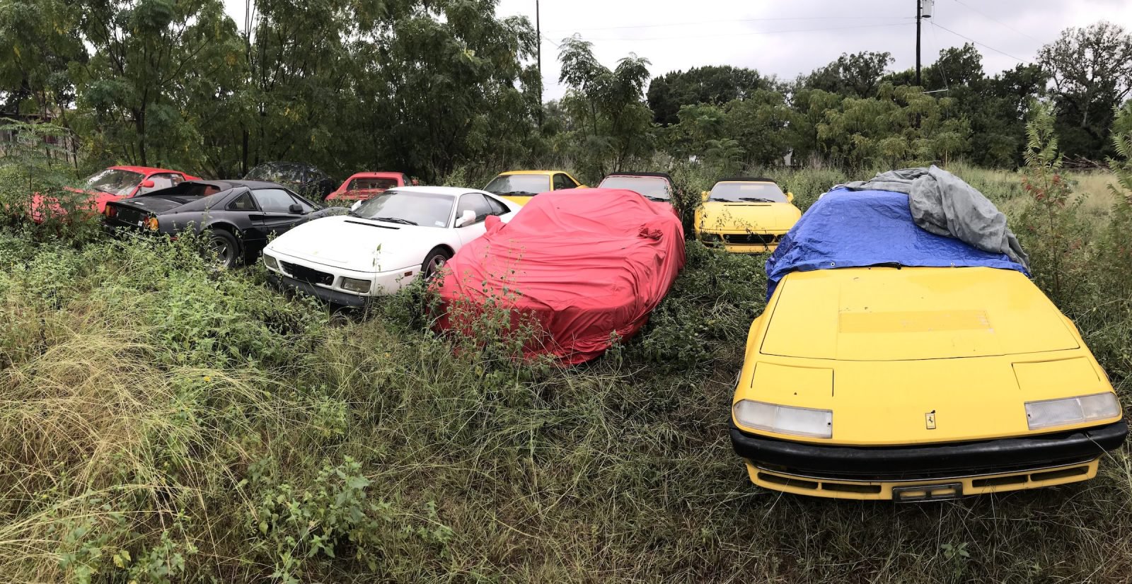 Ferraris abandonadas nos Estados Unidos