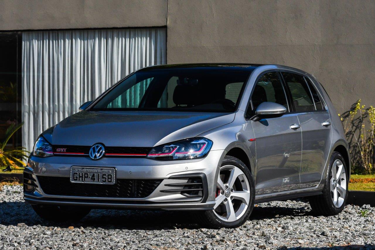 Comparativo: Honda Civic Si x Volkswagen Golf GTI