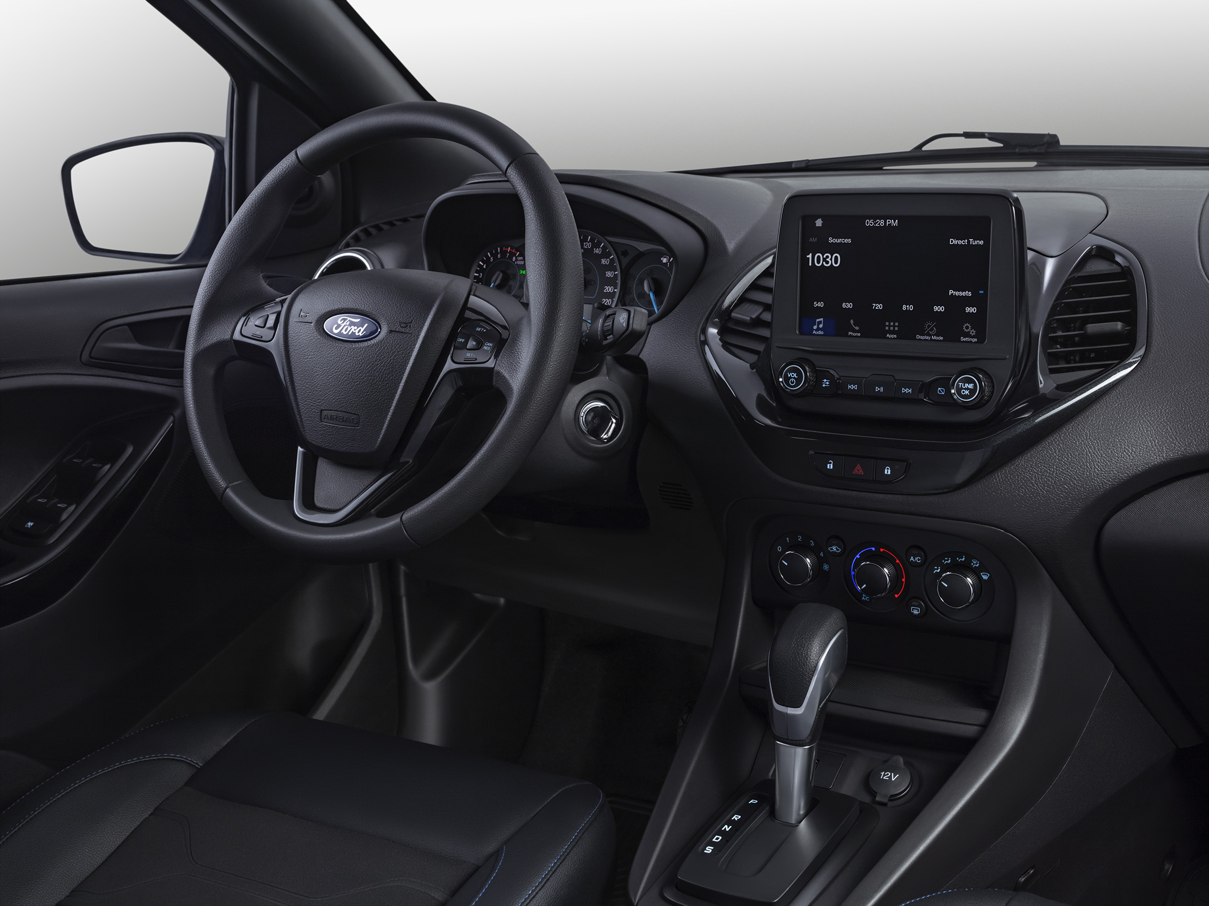 Interior do Ford Ka 100 Anos