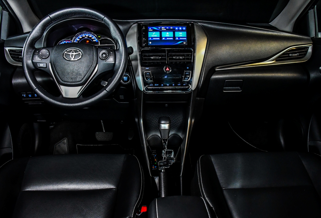 Comparativo: Toyota Yaris Sedan XLS 1.5 x Volkswagen Virtus Highline 200 TSI
