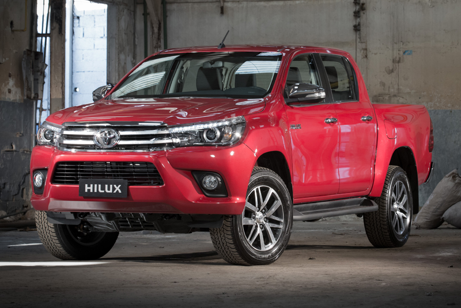 Toyota Hilux SRX