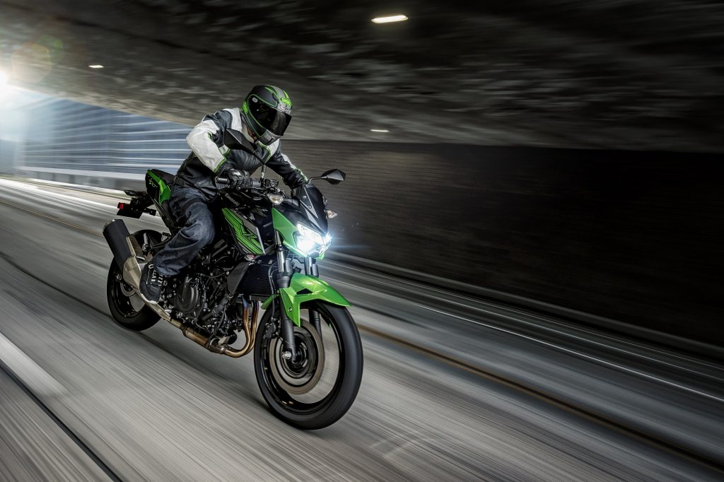 650especial Kawasaki Z400 1024x6821