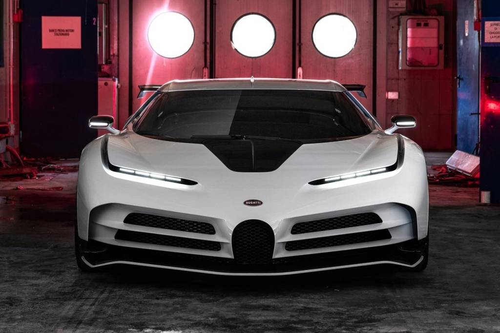 Bugatti Centodieci 2020