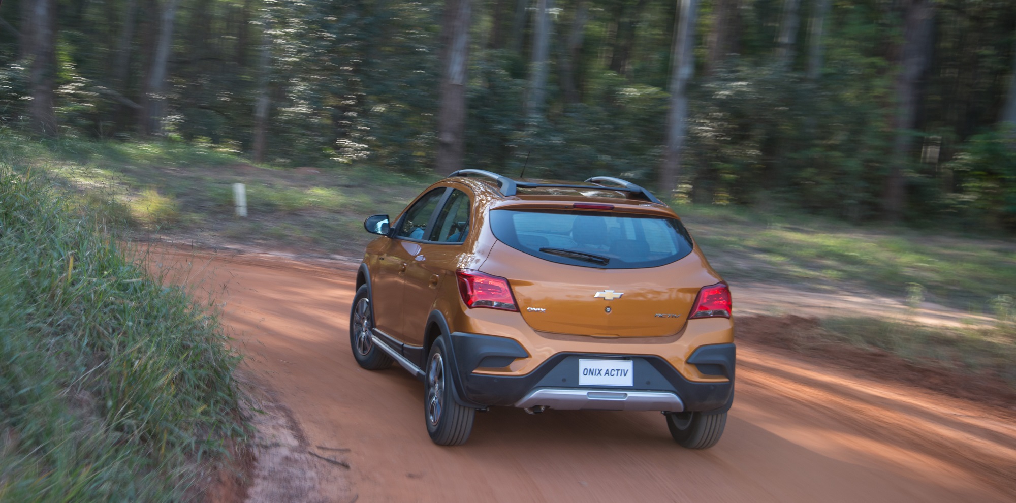 Chevrolet Onix Activ 2017