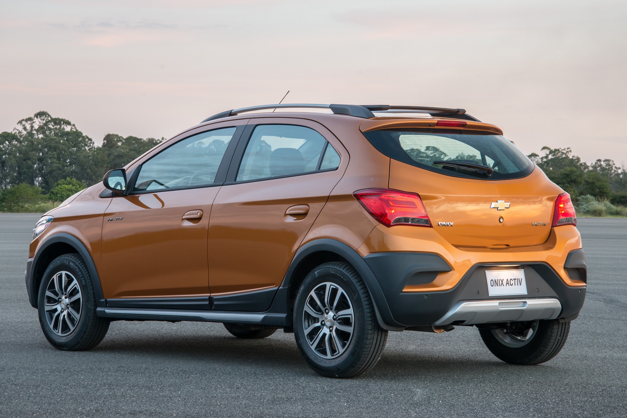 Chevrolet Onix Activ 2017