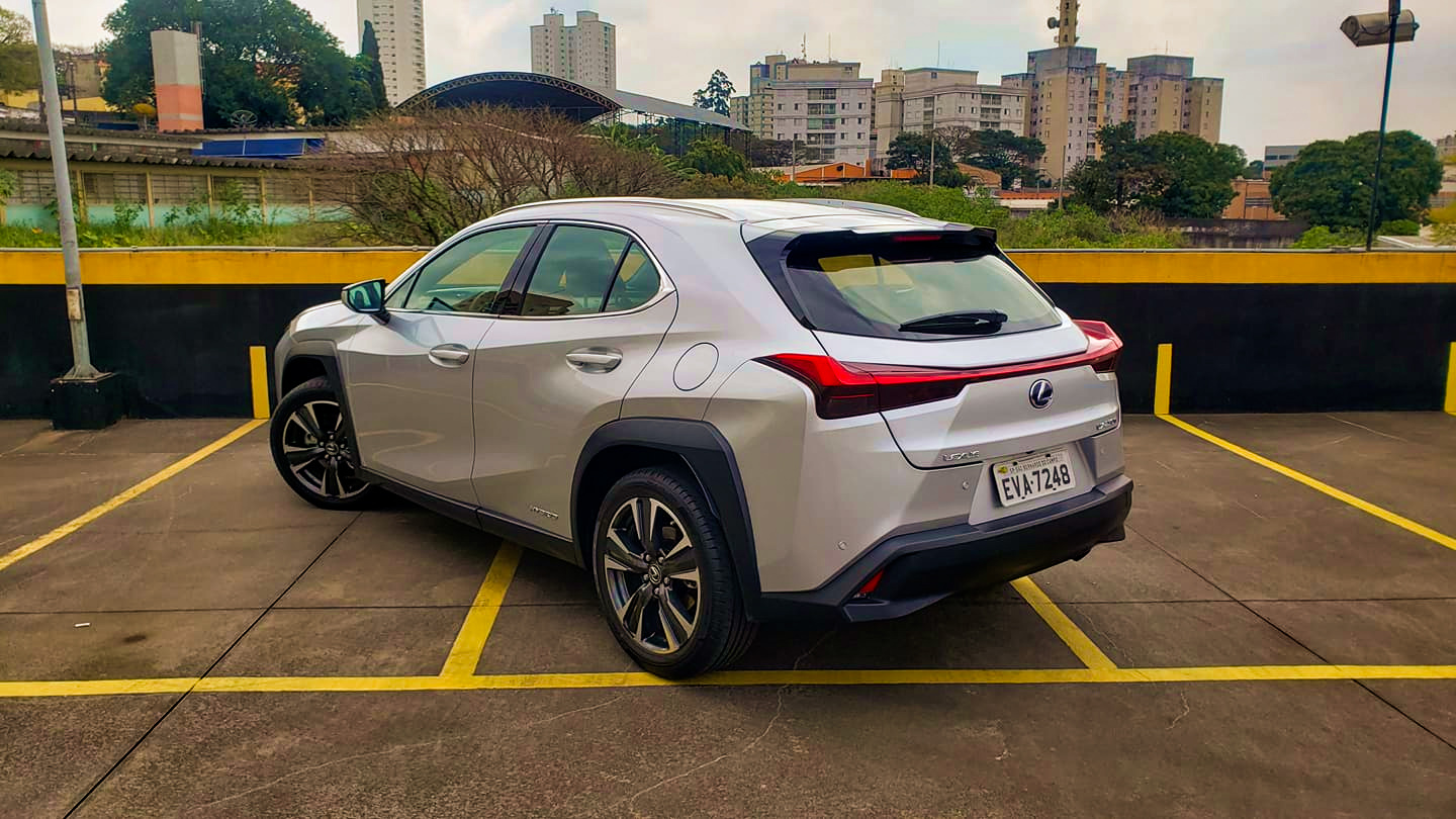 Lexus Ux 12