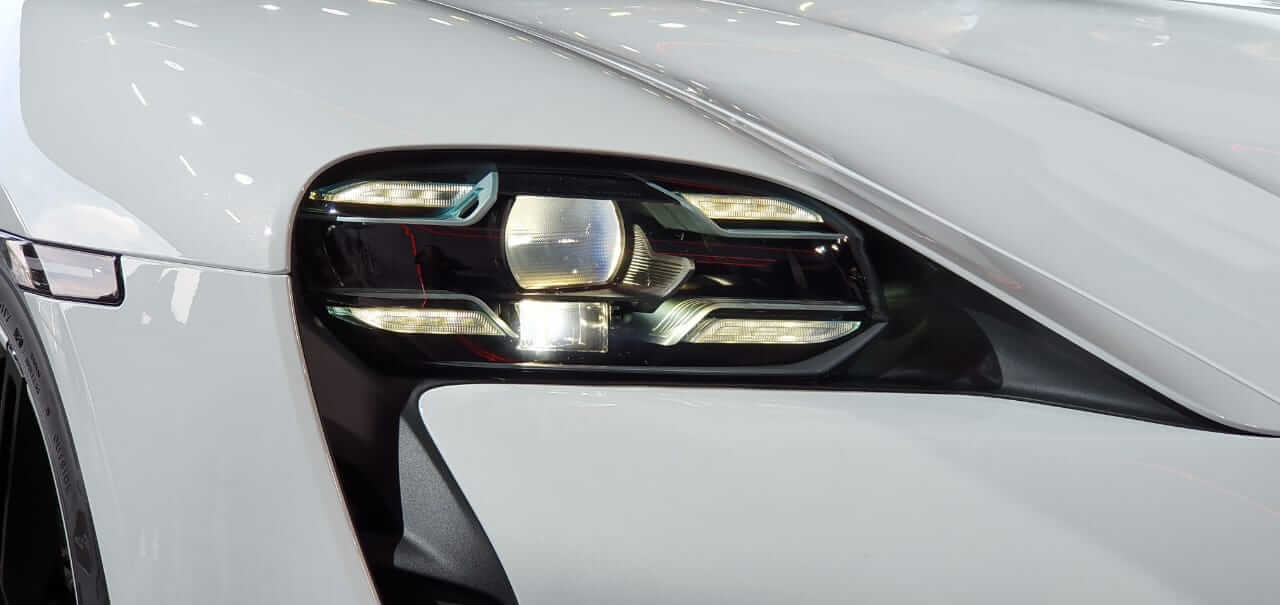 Porsche Taycan 2