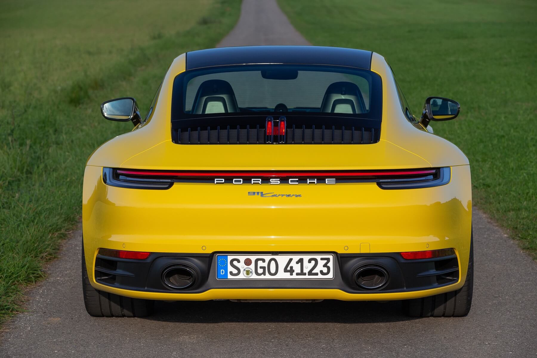 Porsche 911 Carrera 6