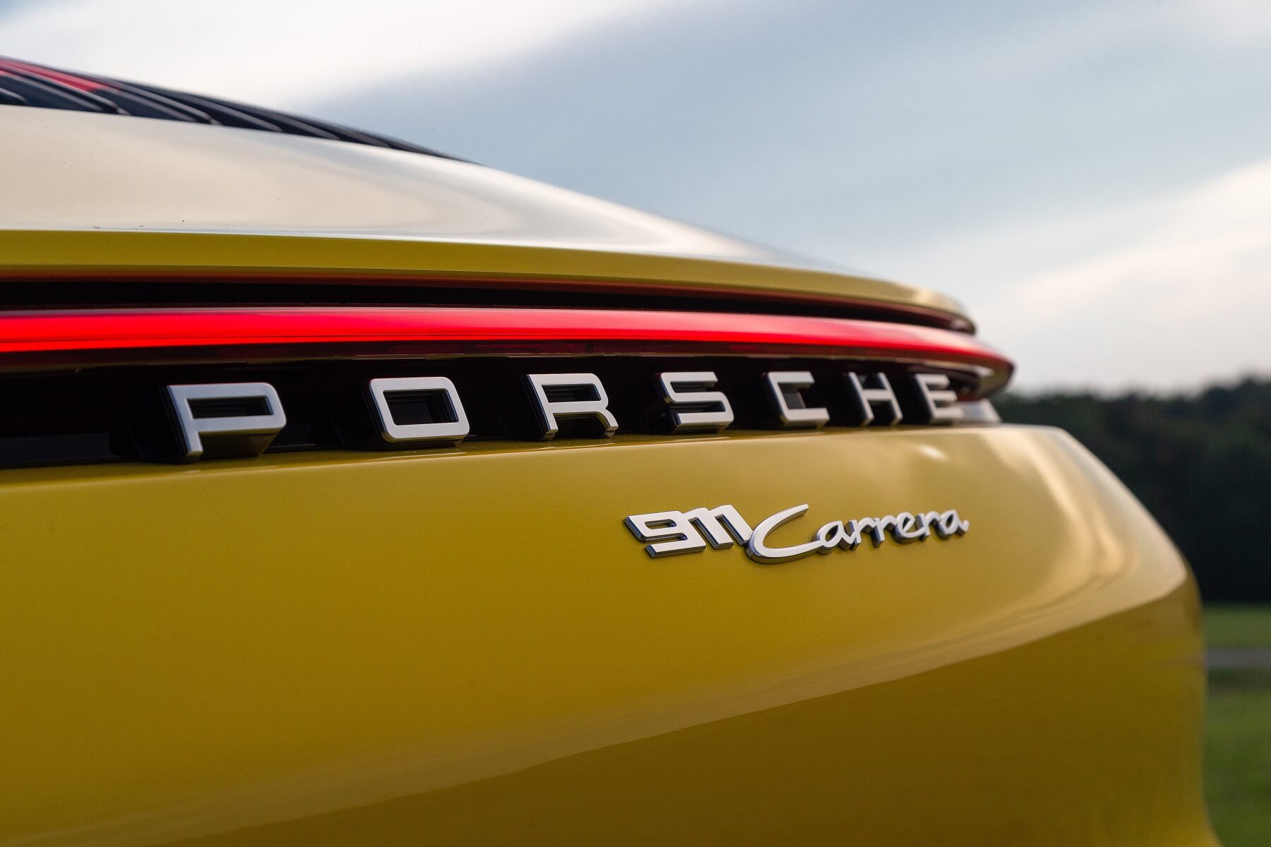 Porsche 911 Carrera 2