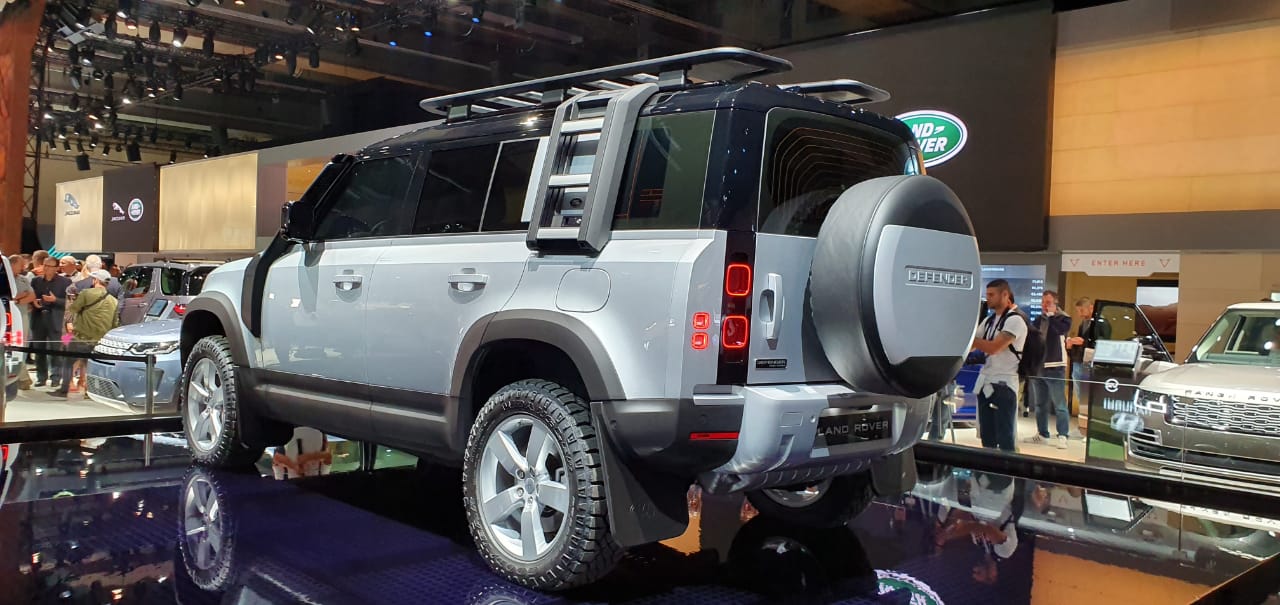 Land Rover Defender 2020