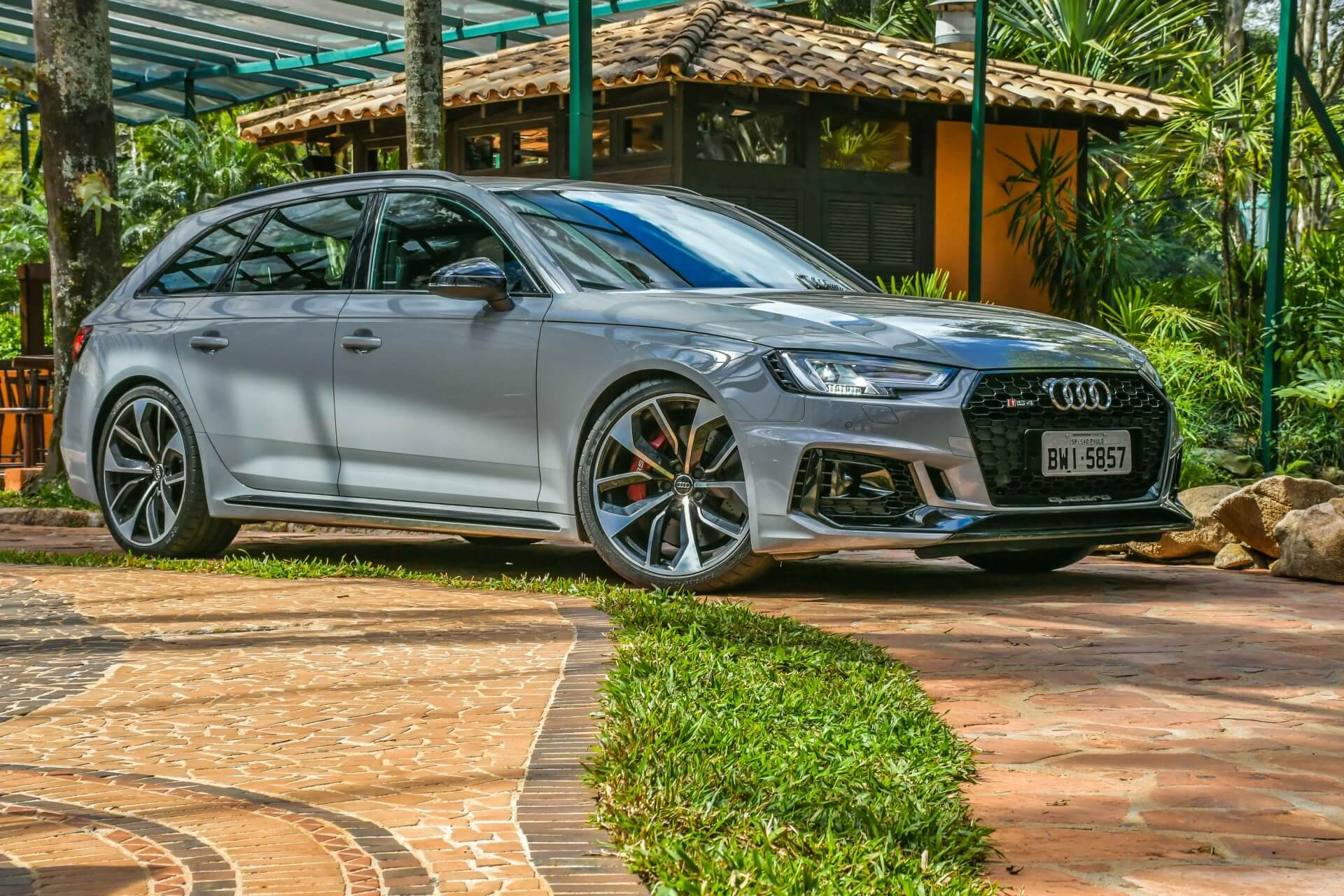 Audi RS4 Avant