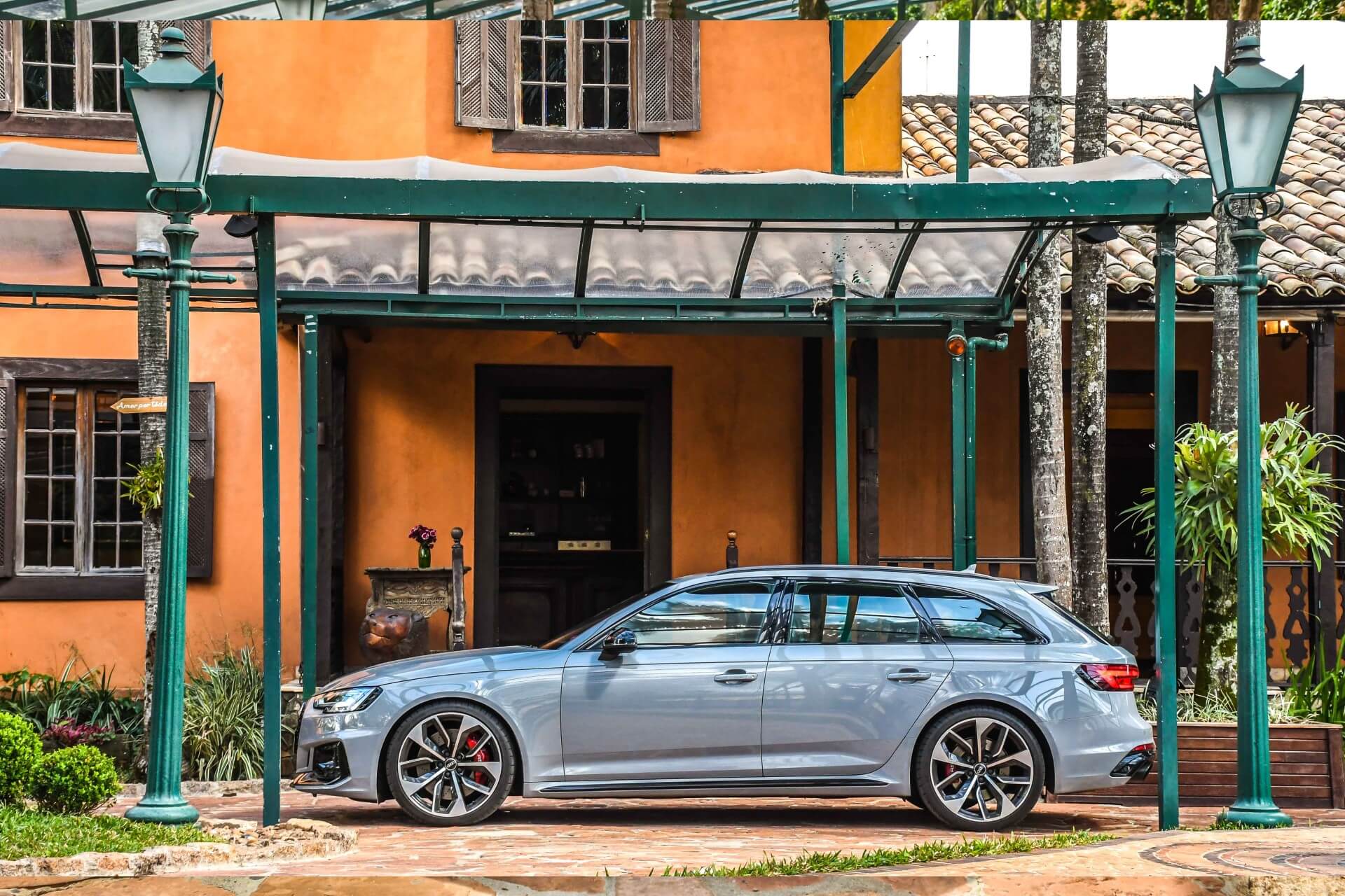 Audi Rs4 8