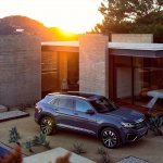 Volkswagen Atlas Cross Sport 2020 cinza visto de frente