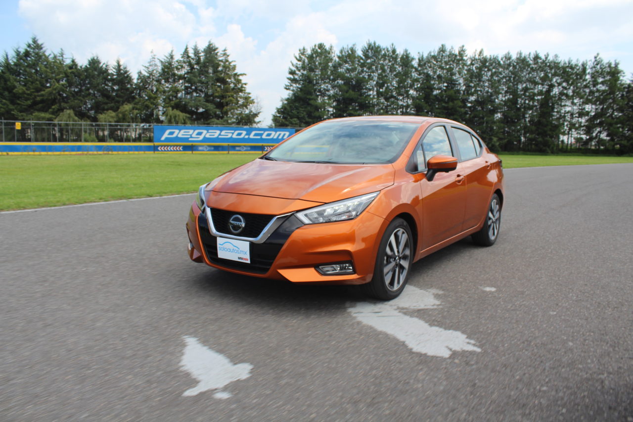 Nissan Versa 2020 mexicano