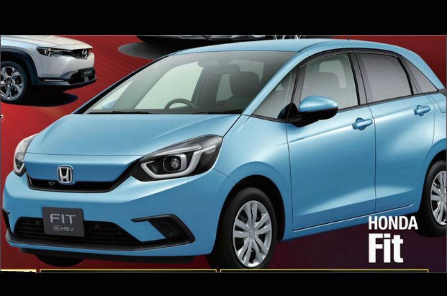 Novo Honda Fit surge na cor azul com contornos mais aredondados na carroceria
