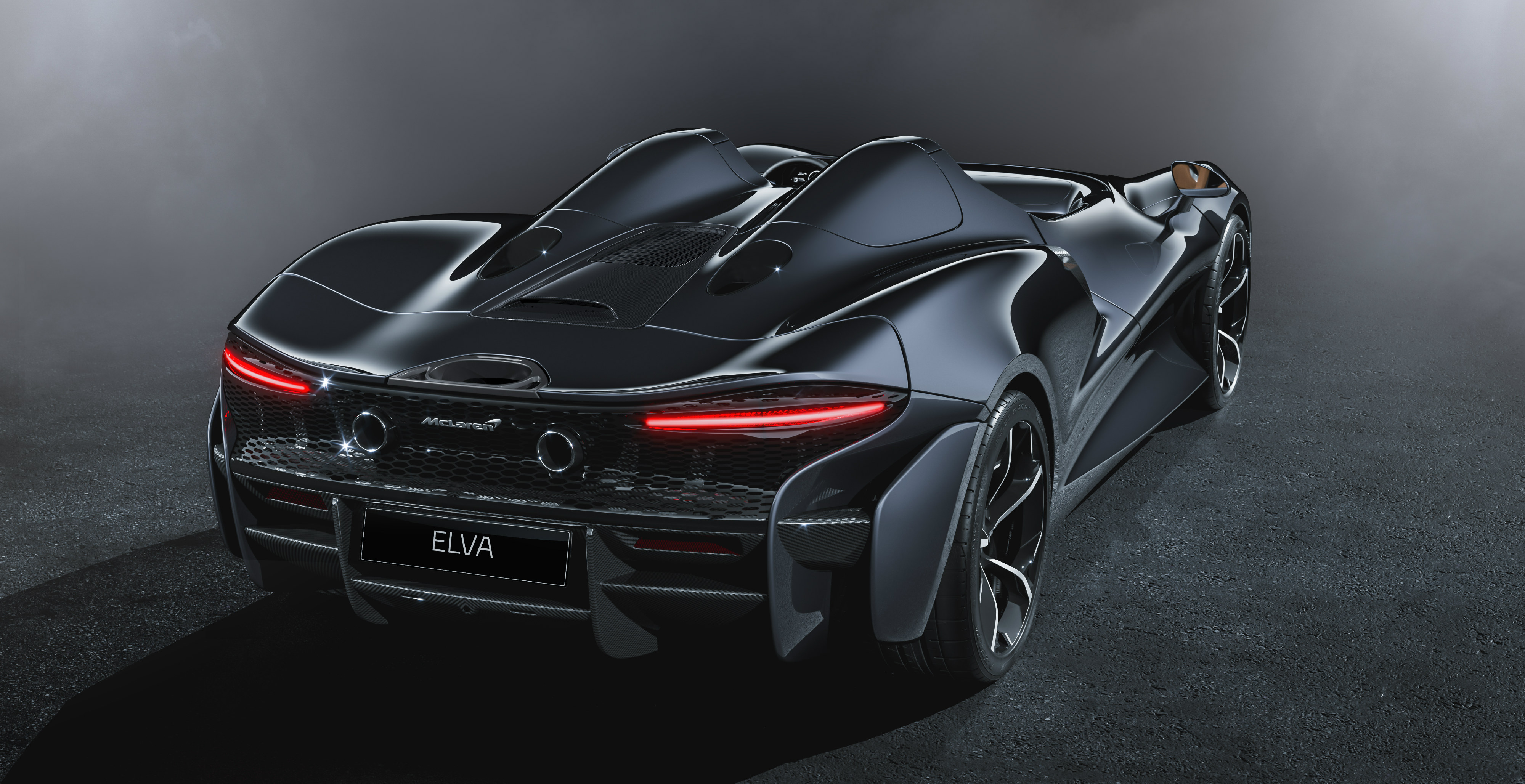 Traseira do McLaren Elva