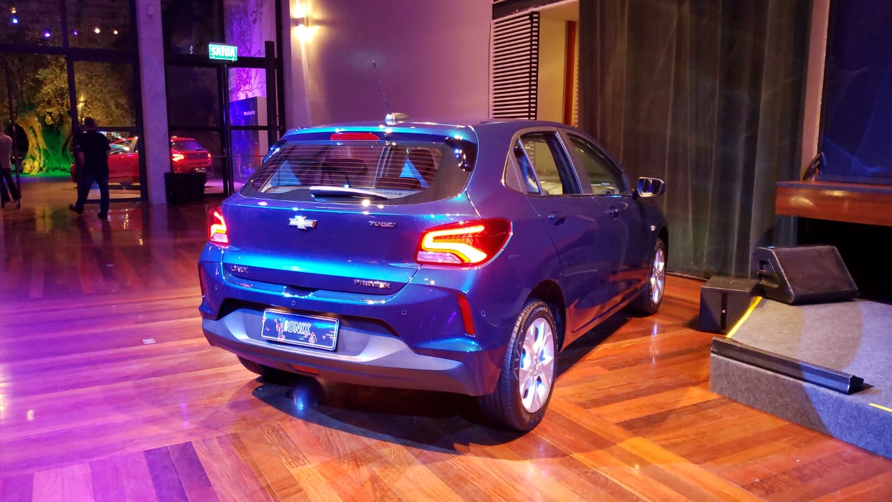 Chevrolet Onix Hatch 2020 1
