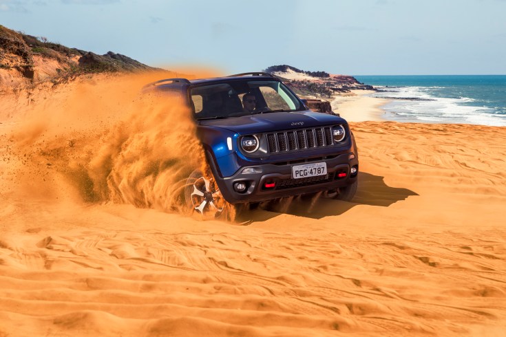 Renegade na praia: proibido