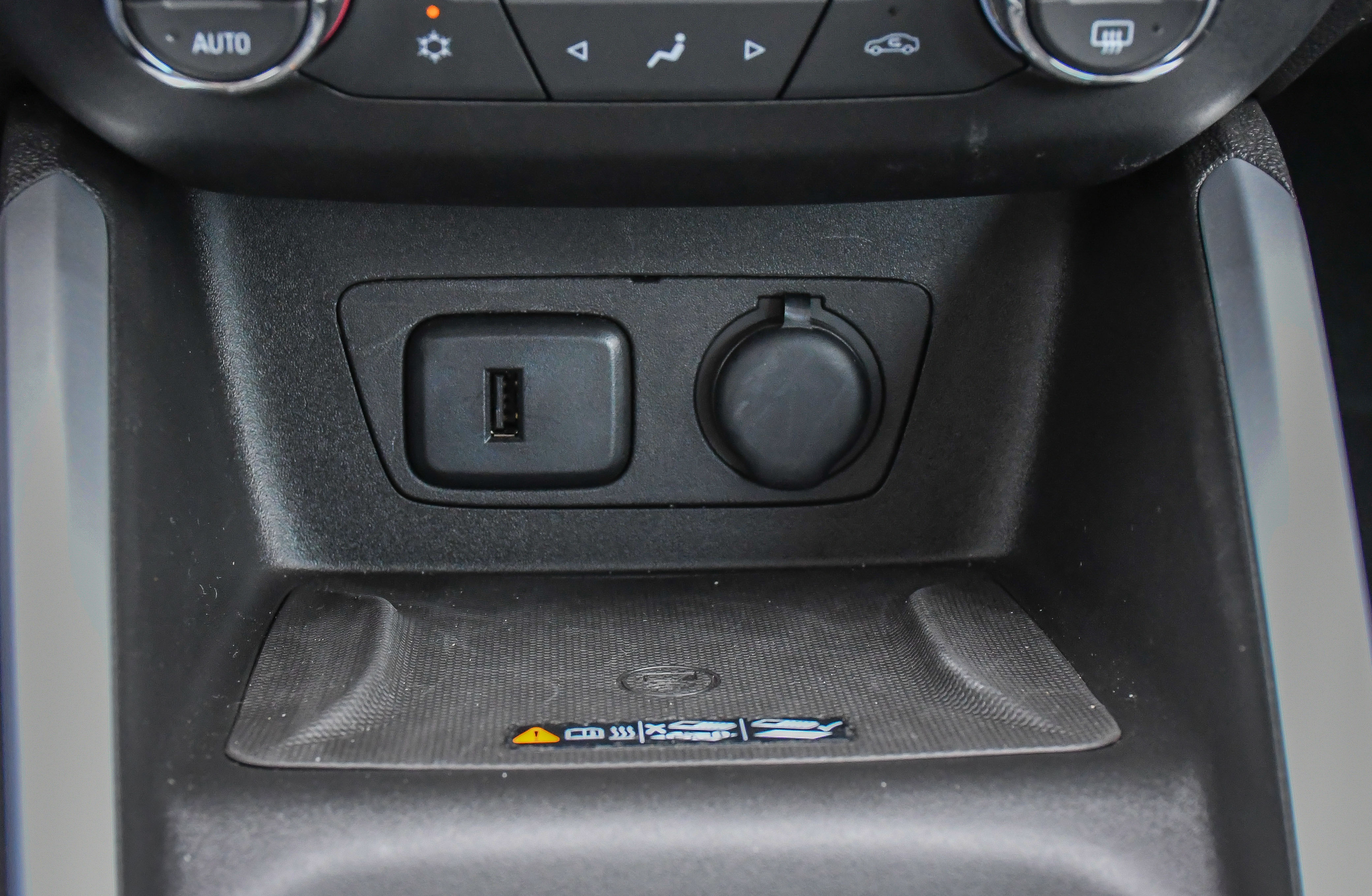 Chevrolet Onix Plus Premier 2020