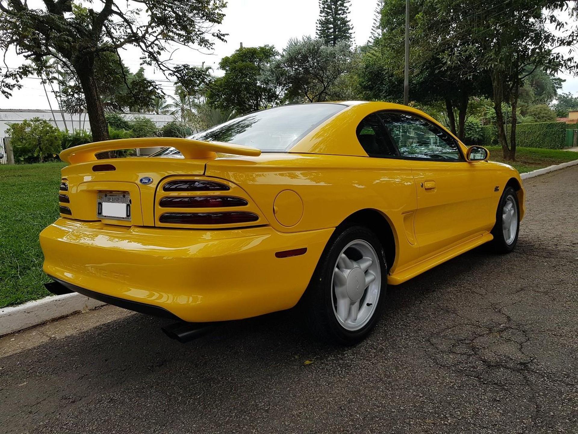 Ford Mustang 5.0 Gt Coupe V8 Gasolina 2p Manual Wmimagem09575611077