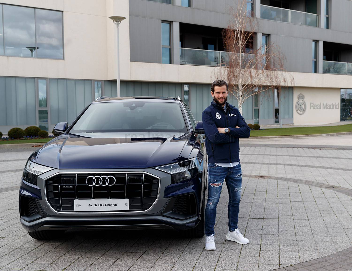 Nacho Q8