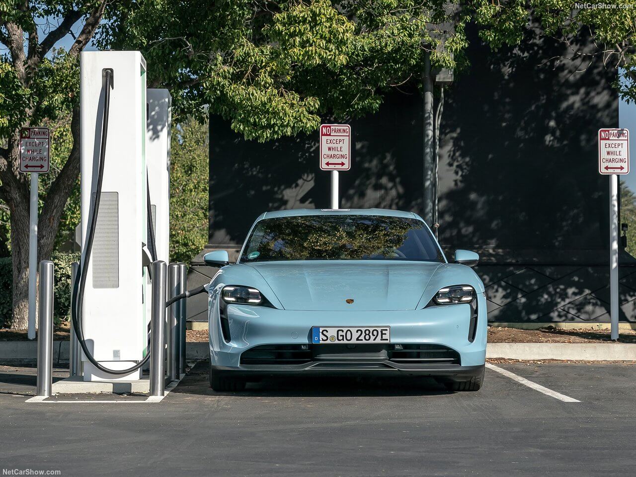 Porsche Taycan 4s 2020 1280 89