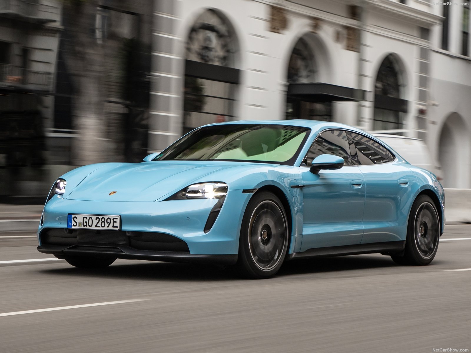 Porsche Taycan 4s 2020 1600 3b