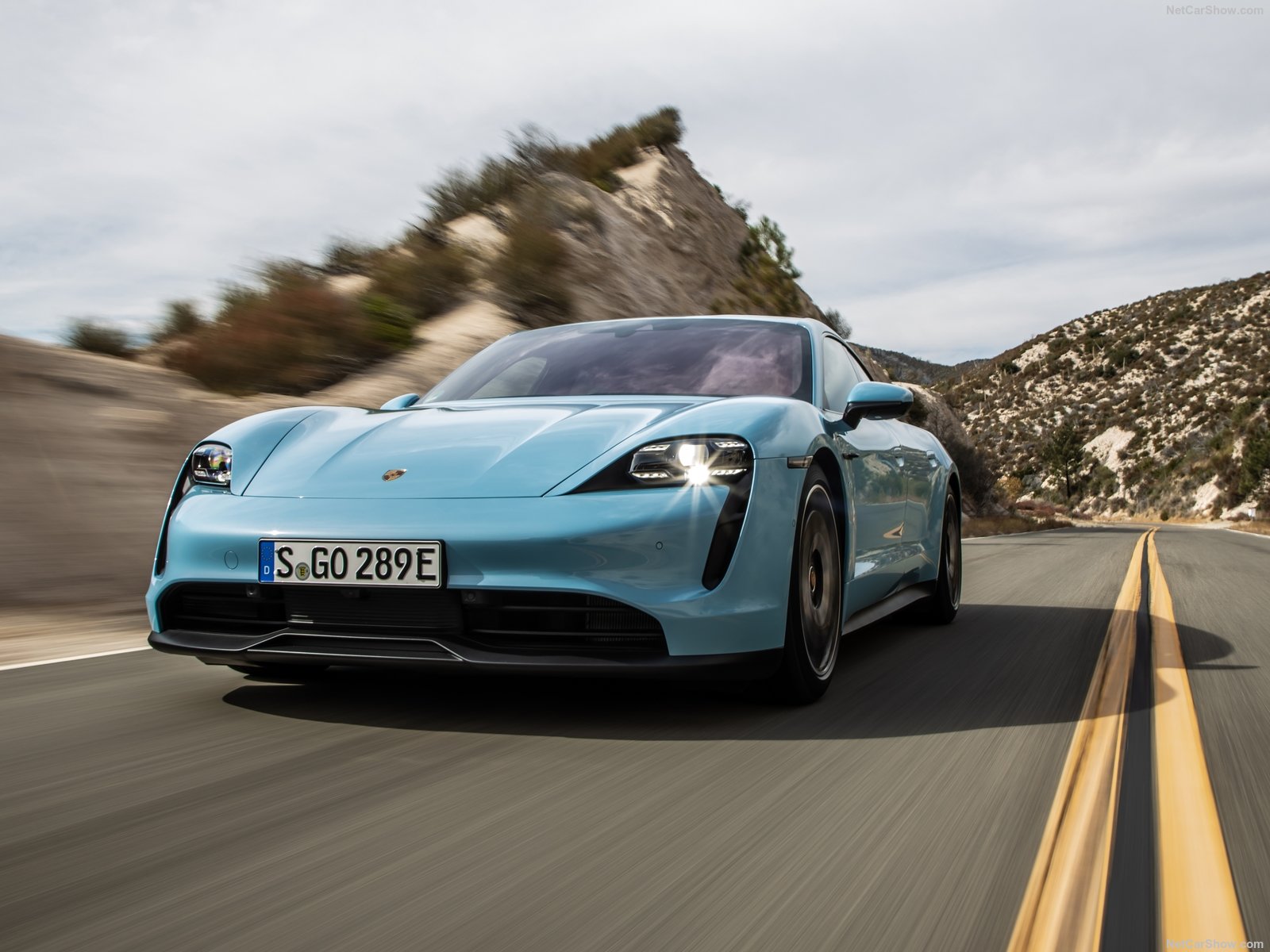 Porsche Taycan 4s 2020 1600 34 1