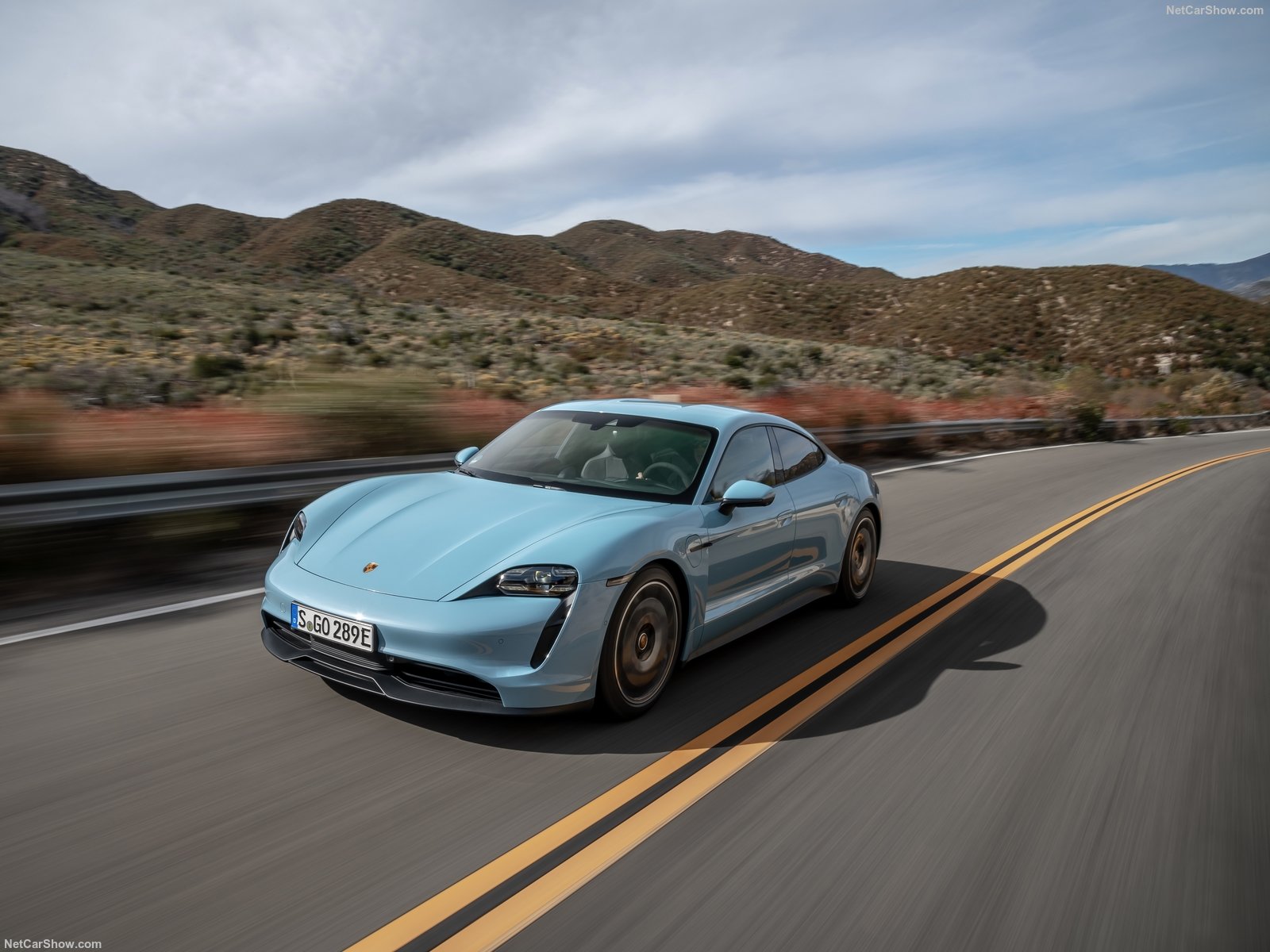Porsche Taycan 4s 2020 1600 38