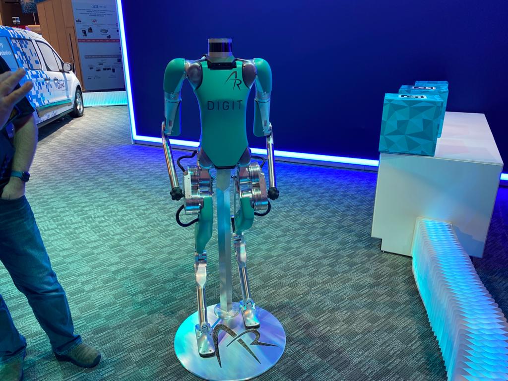 Digit O Robô De Entregas Da Ford Na Ces 2020 2